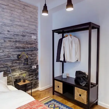 Hostel Hostello Bükreş