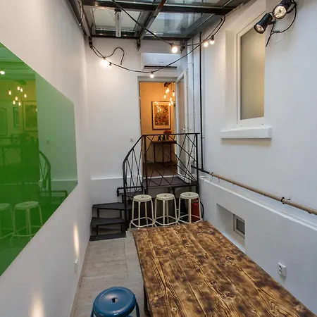 Hostel Hostello *