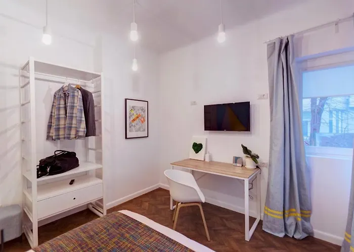 Hostello * بوخارست