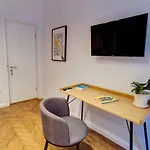 Hostello